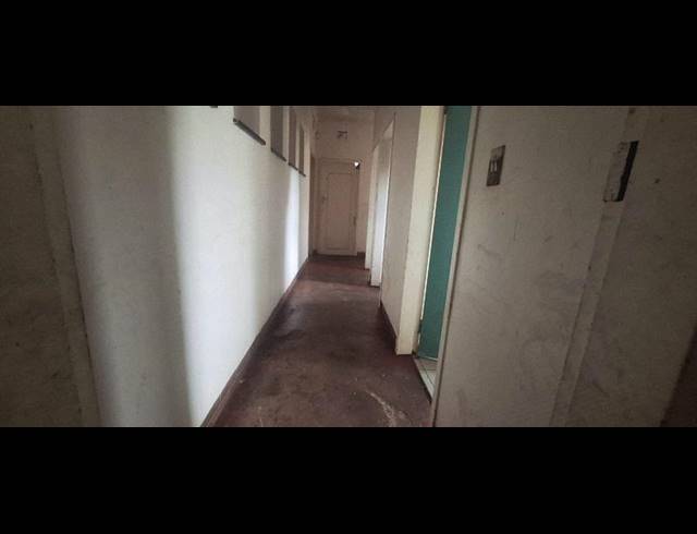 18 BEDROOM HOUSE FOR SALE IN KEMPTON PARK EXT 02